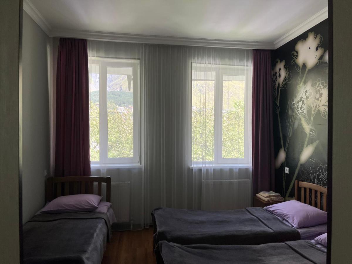 קזבגי Guest House Demma מראה חיצוני תמונה
