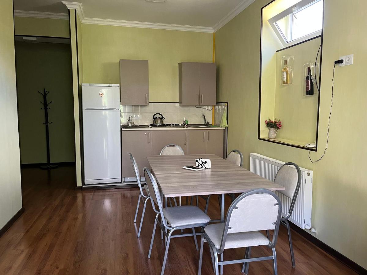 קזבגי Guest House Demma מראה חיצוני תמונה
